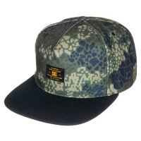 dc_shoes_crossover_snapback_cypress_plaid_1