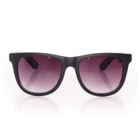 santa_cruz_sunglass_ghost_lady_black_1