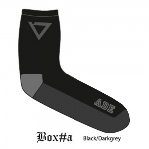 ade_shoes_classic_logo_socks_black_dark_grey_2