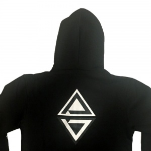 ade_shoes_madness_zip_hood_black_3