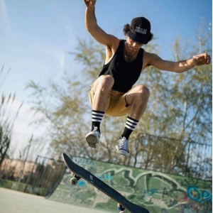 american_socks_mid_high_back_in_black_ii_5