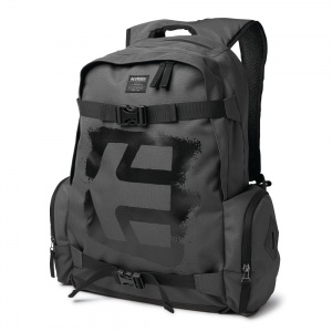 etnies_essential_skate_bag_charcoal_1