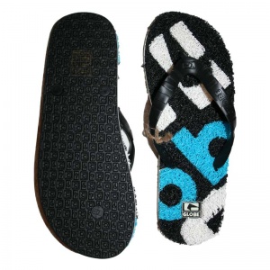 globe_merkin_matrix_black_white_cyan_3