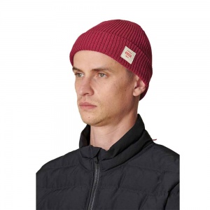 globe_sustain_beanie_rhubarb_4