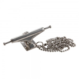 independent_accessories_truck_necklace_silver_1