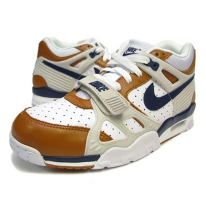 nike_air_trainer_3_premium_medicine_ball_2