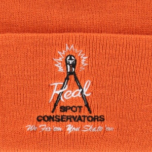 real_skateboards_spot_conservator_beanie_orange_2