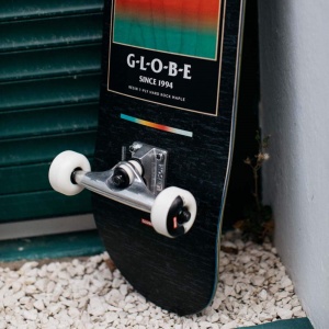 skateboard_globe_g1_supercolor_black_pond_8_125_4