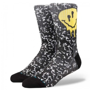 stance_no_duh_foundation_black_white_1