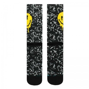 stance_no_duh_foundation_black_white_3