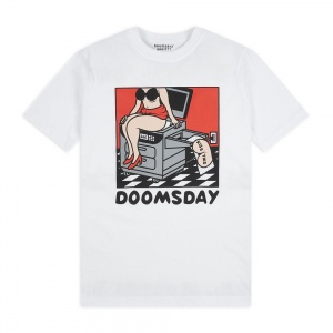 t_shirt_doomsday_kiss_this_white_1