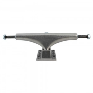 trucks_skate_paris_street_raw_169_1