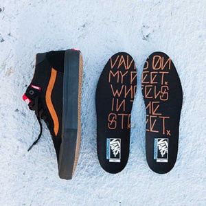 vans_112_mid_pro_dakota_roche_black_brown_5