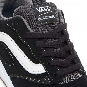 vans_ultrarange_pro_black_white_7