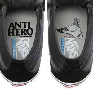 vans_x_anti_hero_sk8_mid_pro_grosso_black_8
